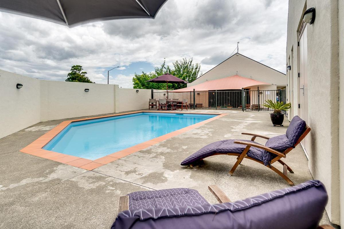 Wine Country Motel Havelock North Bagian luar foto