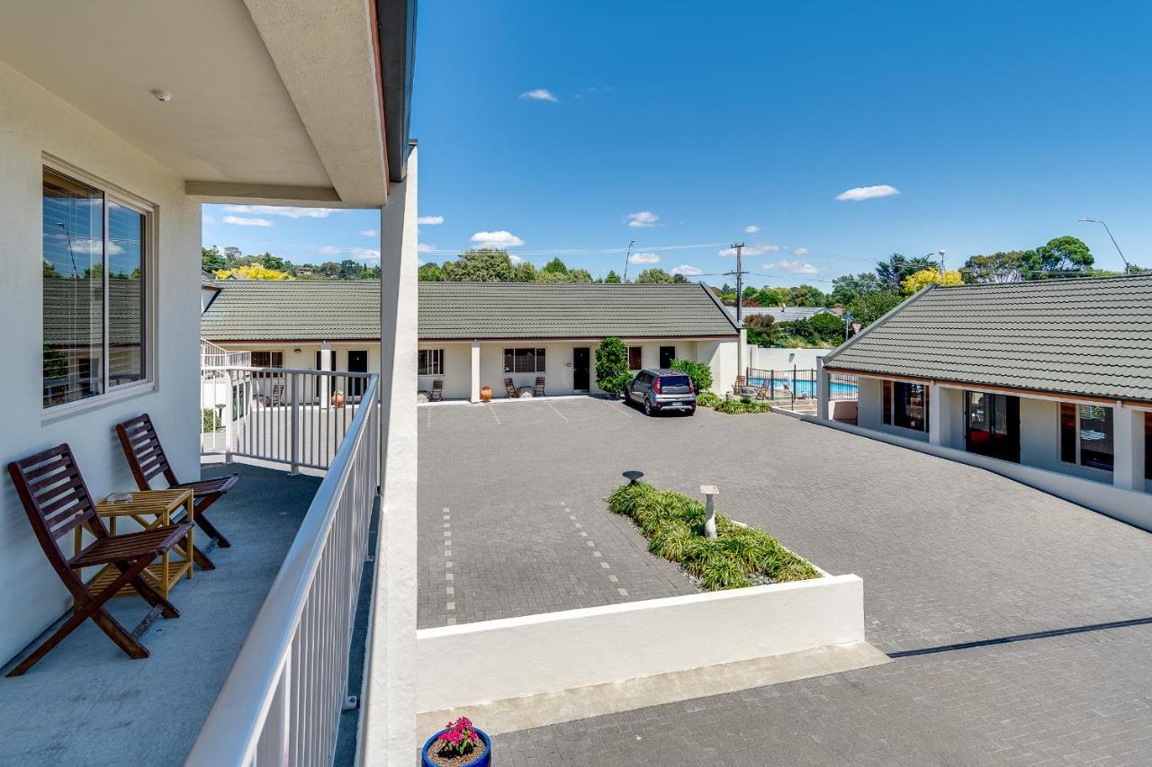 Wine Country Motel Havelock North Bagian luar foto