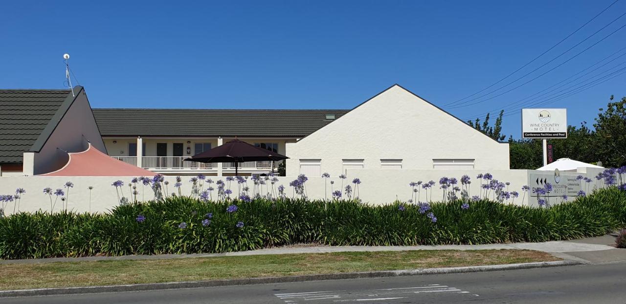 Wine Country Motel Havelock North Bagian luar foto