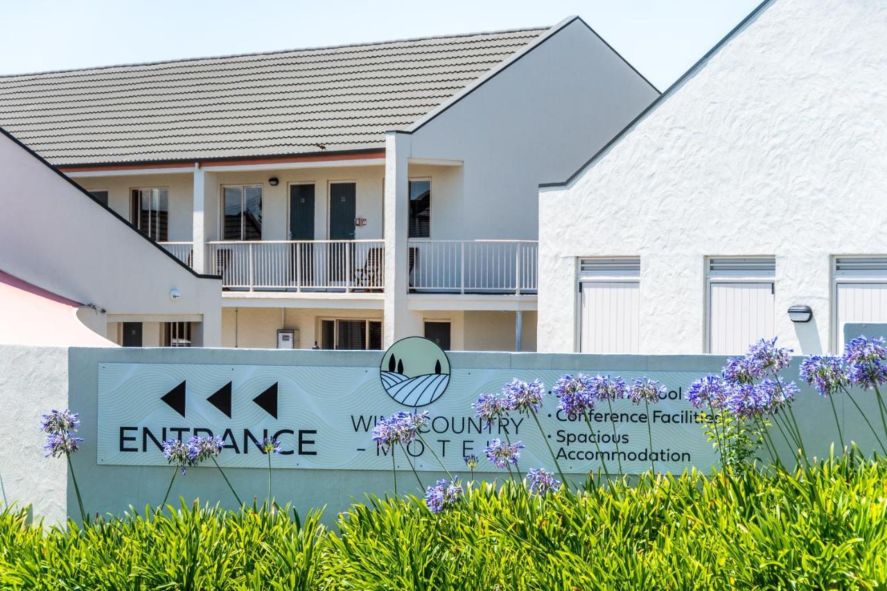 Wine Country Motel Havelock North Bagian luar foto